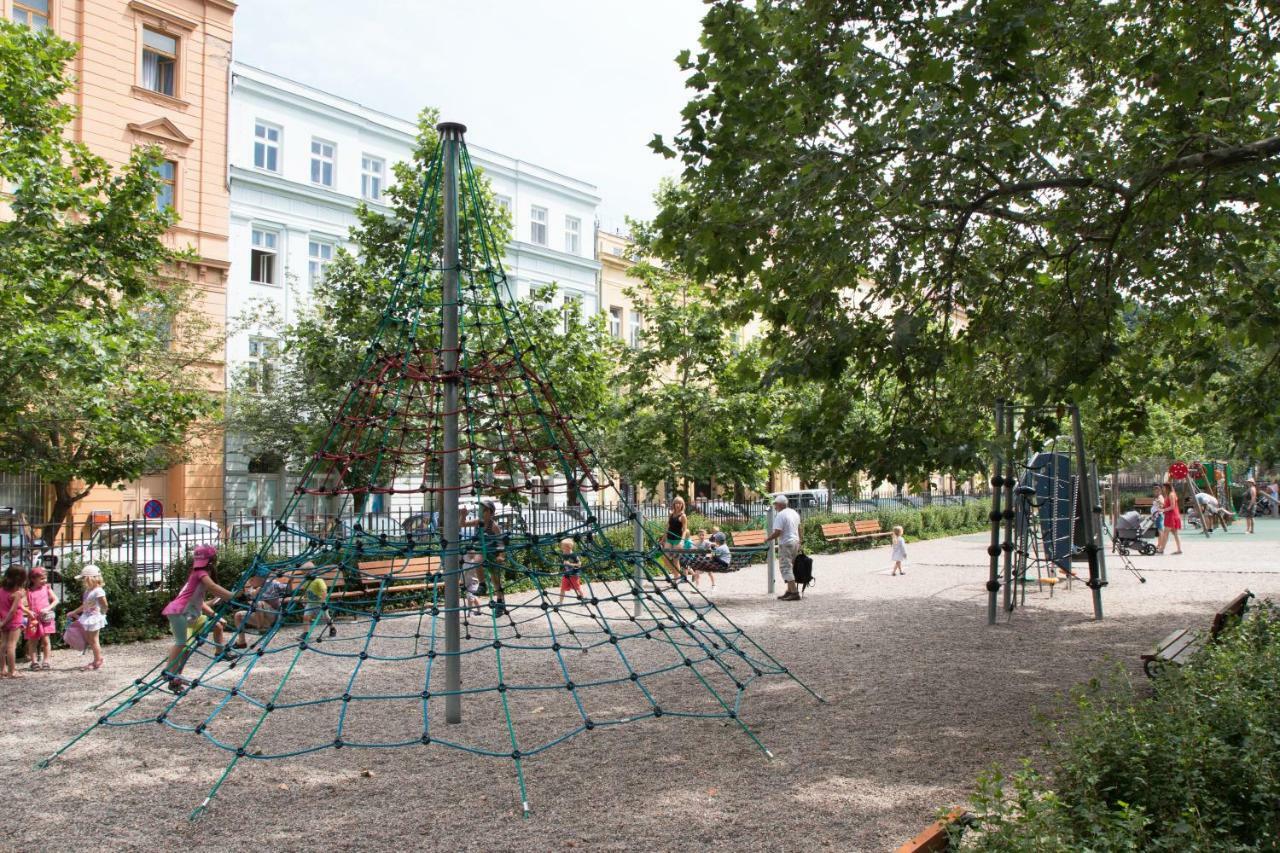 Karlin 3* Прага